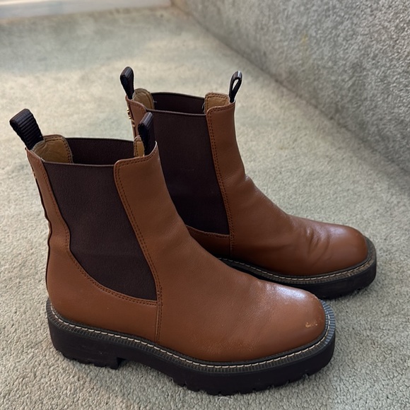 Size 6 worn but in good condition, Sam Edelman boots - Picture 4 of 5